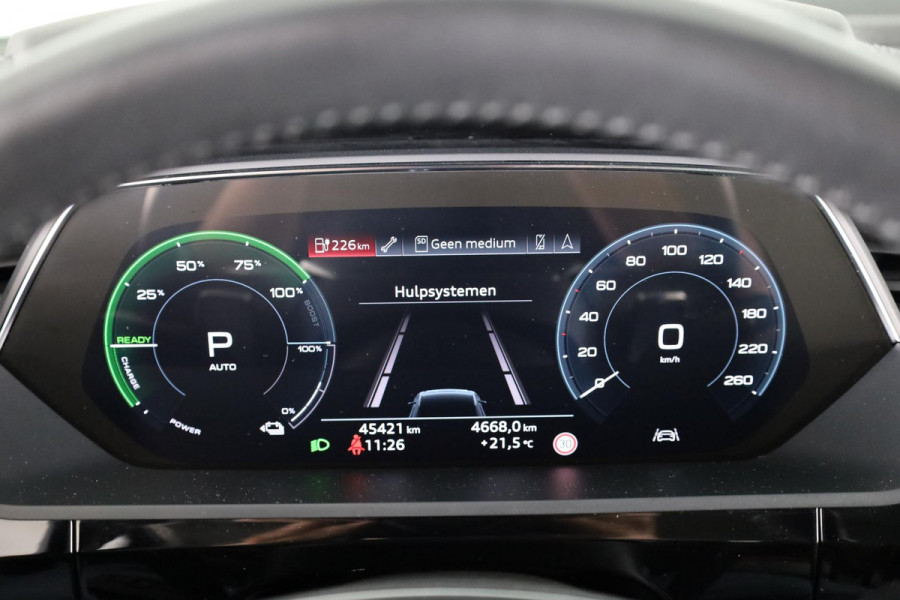 Audi e-tron Sportback 55 quattro Business edition Plus 95 kWh 408pk | SoH 95% | Panoramadak | Trekhaak | B&O Soundsystem | Head up Display | 360° Camera