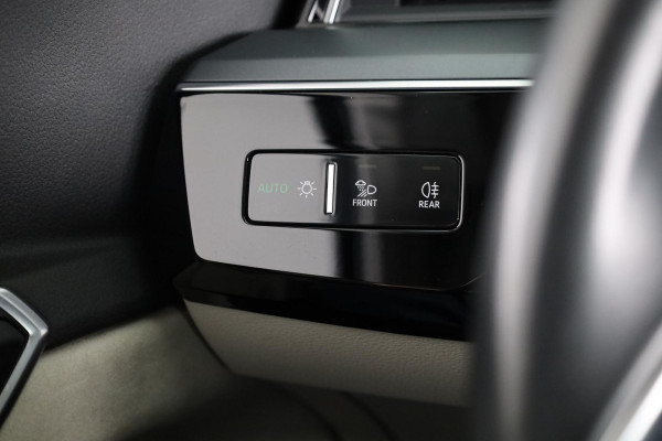 Audi e-tron Sportback 55 quattro Business edition Plus 95 kWh 408pk | SoH 95% | Panoramadak | Trekhaak | B&O Soundsystem | Head up Display | 360° Camera