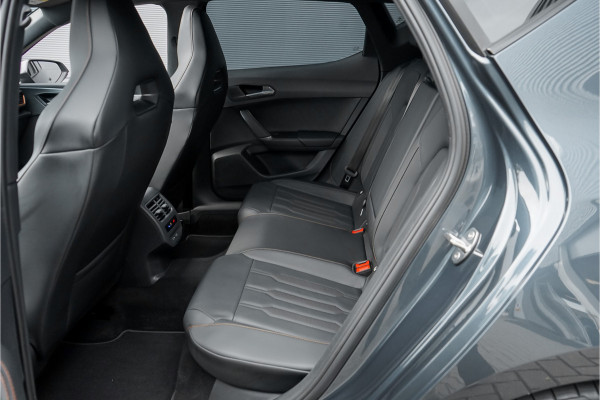 Seat Leon CUPRA 2.0 TSI 301PK Pano Leder Beats CarPlay Camera