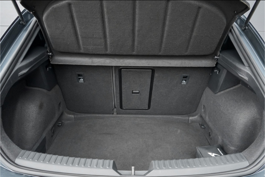 Seat Leon CUPRA 2.0 TSI 301PK Pano Leder Beats CarPlay Camera