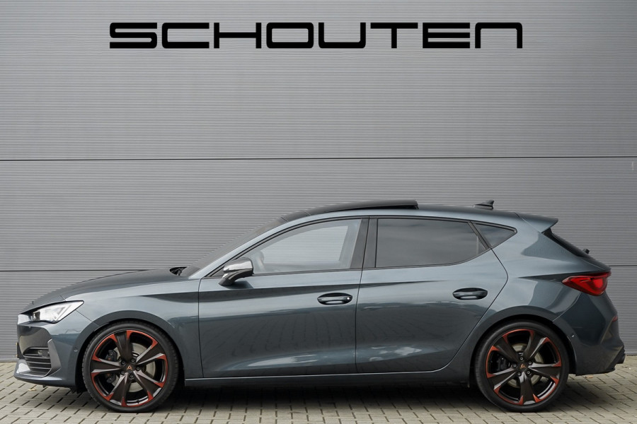 Seat Leon CUPRA 2.0 TSI 301PK Pano Leder Beats CarPlay Camera