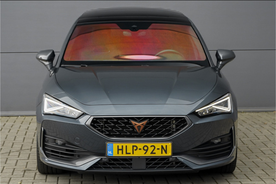Seat Leon CUPRA 2.0 TSI 301PK Pano Leder Beats CarPlay Camera