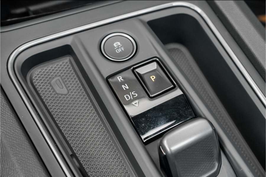 Seat Leon CUPRA 2.0 TSI 301PK Pano Leder Beats CarPlay Camera