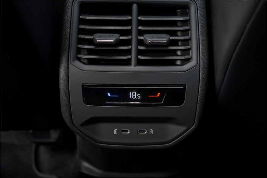 Seat Leon CUPRA 2.0 TSI 301PK Pano Leder Beats CarPlay Camera