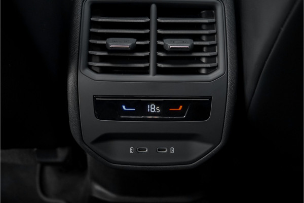 Seat Leon CUPRA 2.0 TSI 301PK Pano Leder Beats CarPlay Camera