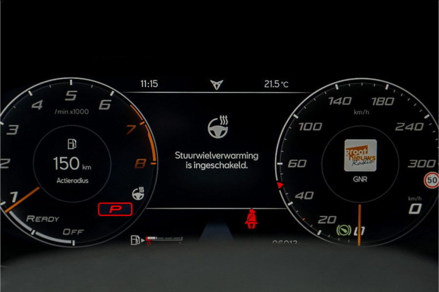Seat Leon CUPRA 2.0 TSI 301PK Pano Leder Beats CarPlay Camera