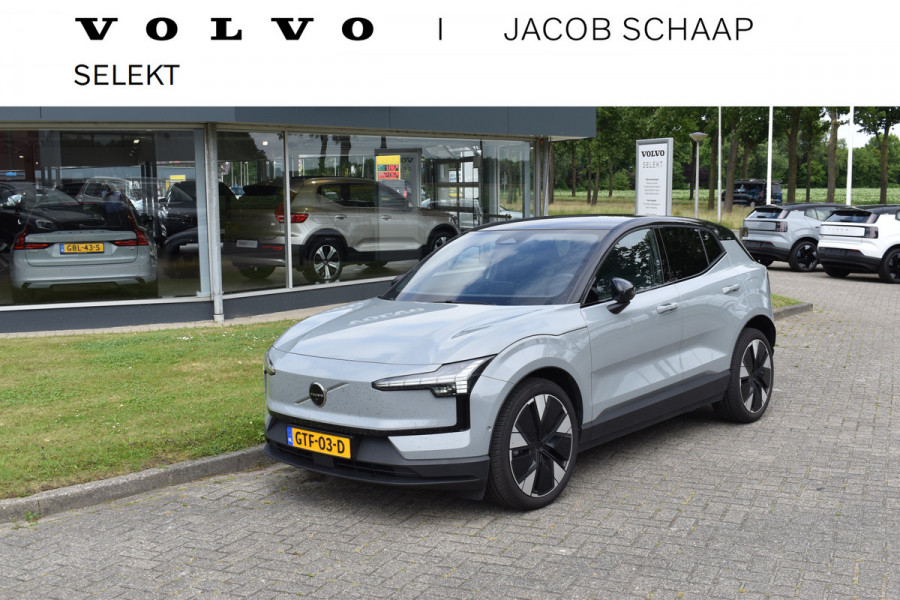 Volvo EX30 Single Motor Extended Range Ultra 69 kWh | Stoelverwarming | Glazen dak | ACC | Elektr. stoel | 360 camera
