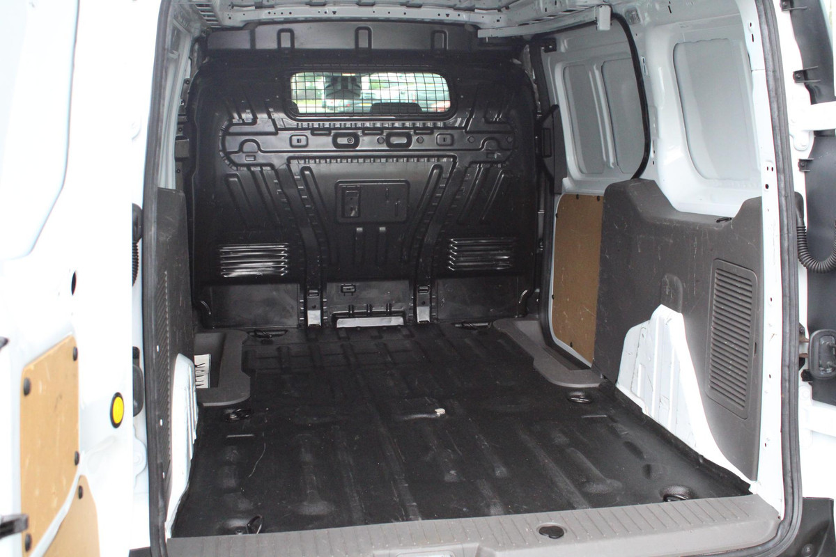 Ford Transit Connect 1.5 EcoBlue L2 Trend | Navigatie | Achteruitrijcamera | Trekhaak | Adaptive Cruise Control | Reservewiel | Ford Transit Connect 1.5 EcoBlue L2 Trend | Navigatie | Achteruitrijcamera | Trekhaak | Adaptive Cruise Control | Reservewiel |