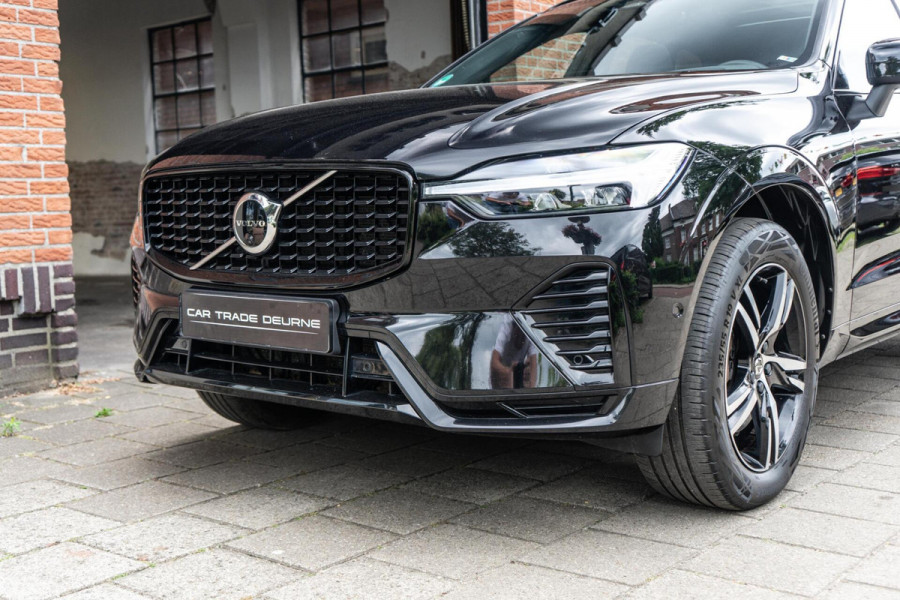 Volvo XC60 2.0 B4 R-Design Pano / Memory / 360