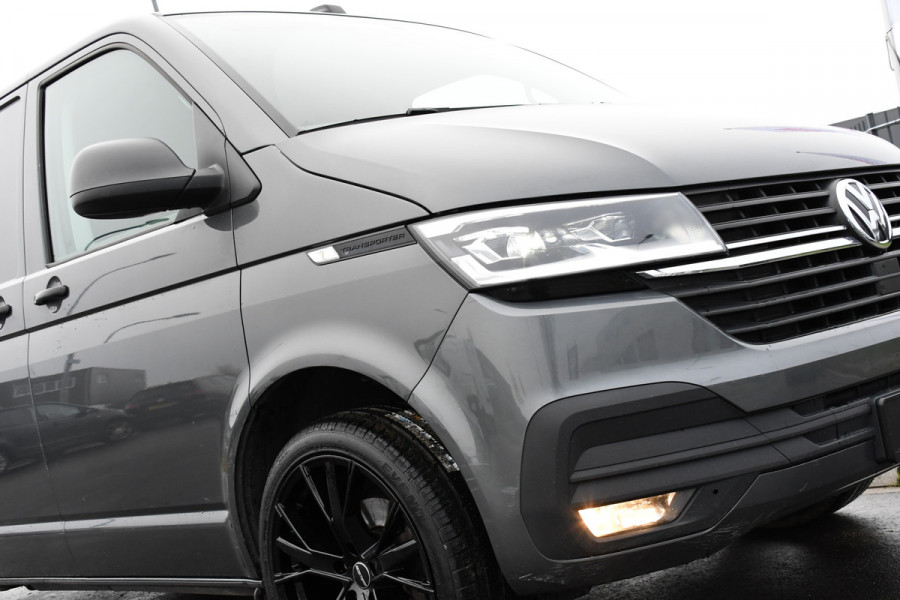 Volkswagen Transporter 2.0 TDI L2H1 30 Highline PB Edition Cruise, Camera, Carplay, LED, 150PK, Automaat, Sensoren, Multimedia, UNIEK!