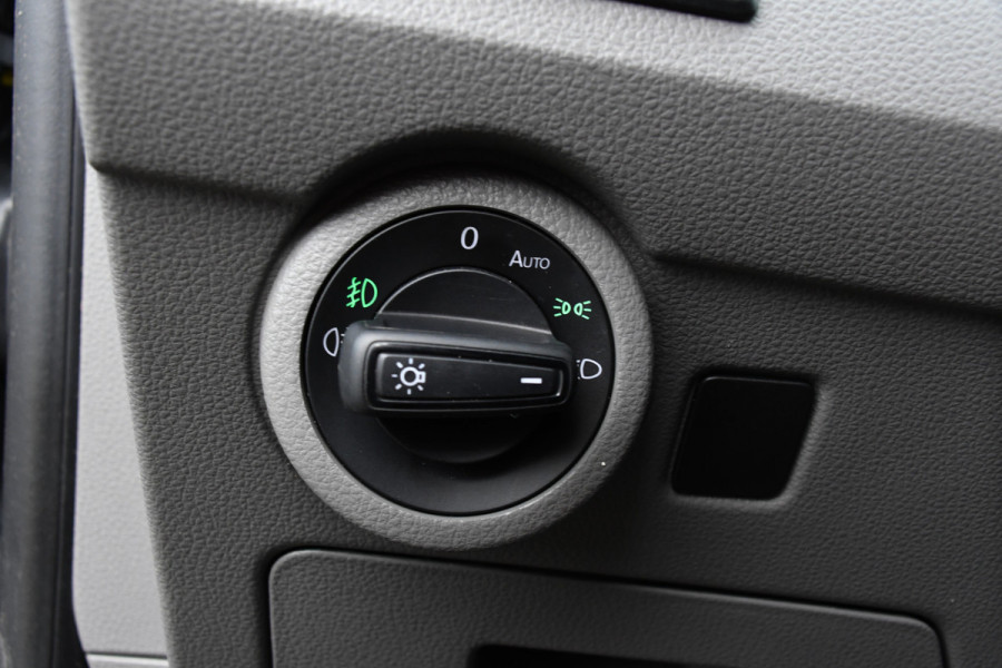 Volkswagen Transporter 2.0 TDI L2H1 30 Highline PB Edition Cruise, Camera, Carplay, LED, 150PK, Automaat, Sensoren, Multimedia, UNIEK!