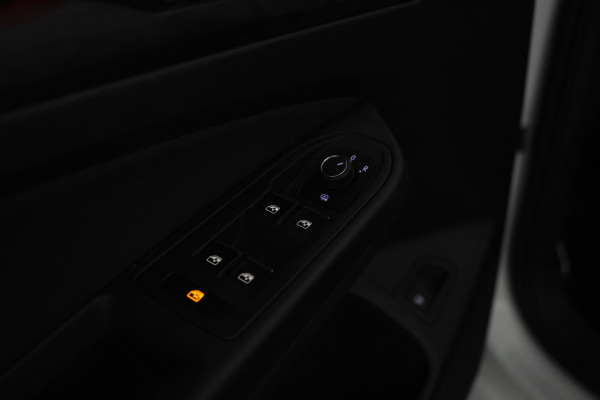 Volkswagen Golf 1.4 eHybrid GTE Panorama, Apple carplay, 18Inch.