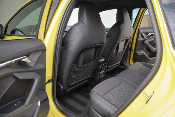 Audi A3 Sportback 40 TFSI e PHEV S Edition S-line 204pk S-Tronic|Virtual Cockpit|Kuipstoelen elektrisch|LED Matrix|Camera|Black|18