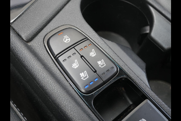 Kia Niro 1.6 GDi Hybrid ExecutiveLine | Trekhaak | Schuif/kantel Dak | Navi | Clima | Cruise |