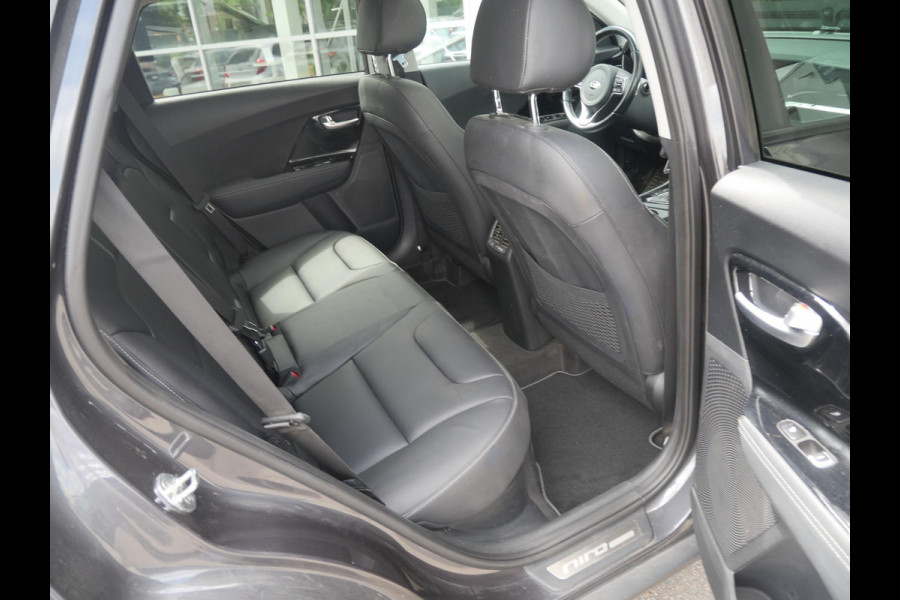 Kia Niro 1.6 GDi Hybrid ExecutiveLine | Trekhaak | Schuif/kantel Dak | Navi | Clima | Cruise |