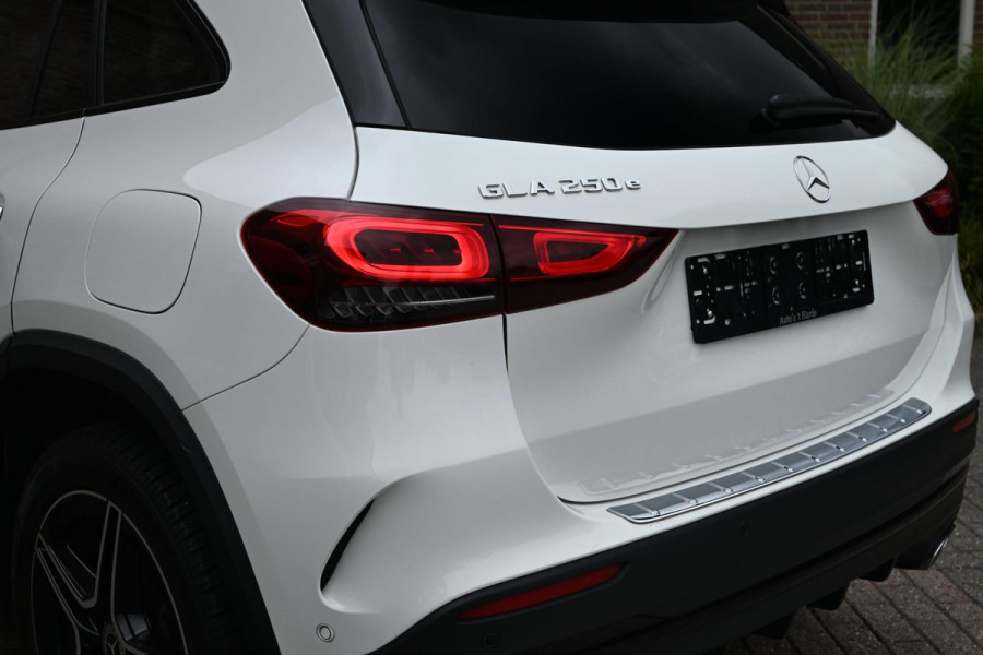 Mercedes-Benz GLA 250 e Business Solution AMG Limited Adaptive Keyless Camera Sfeerverlichting 19''