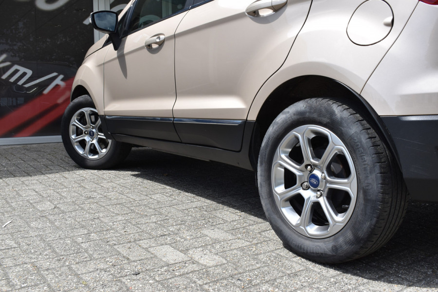 Ford EcoSport 1.0 EcoBoost Titanium Automaat / Camera / Carplay / Keyless / Trekhaak / Navi / Winter Pack /