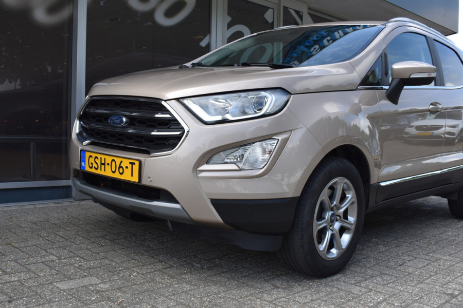 Ford EcoSport 1.0 EcoBoost Titanium Automaat / Camera / Carplay / Keyless / Trekhaak / Navi / Winter Pack /