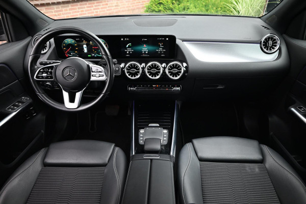 Mercedes-Benz GLA 250 e Progressive 218 PK Dealer o.h Widescreen Camera Elek Klep 18''