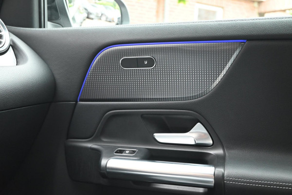 Mercedes-Benz GLA 250 e Progressive 218 PK Dealer o.h Widescreen Camera Elek Klep 18''
