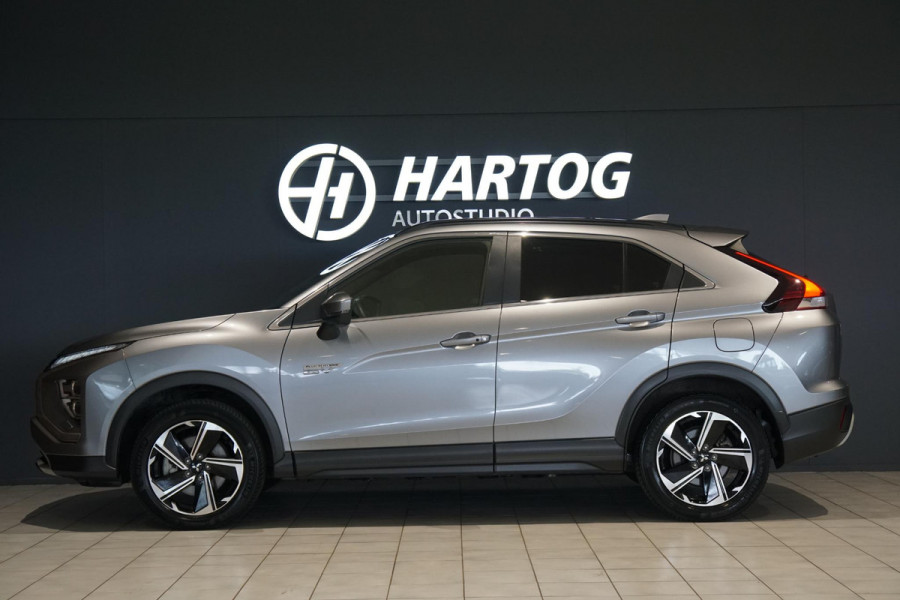Mitsubishi Eclipse Cross 2.4 PHEV First Edition + HEAD-UP /  360 CAMERA /