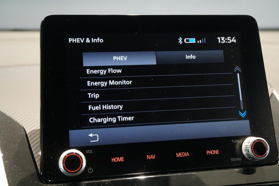 Mitsubishi Eclipse Cross 2.4 PHEV First Edition + HEAD-UP /  360 CAMERA /