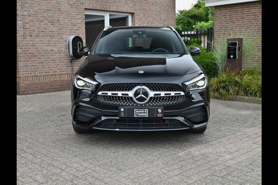 Mercedes-Benz GLA 250 e Business Solution AMG Limited 1e Eig 218 PK Widescreen Sfeerverlichting Camera 19''