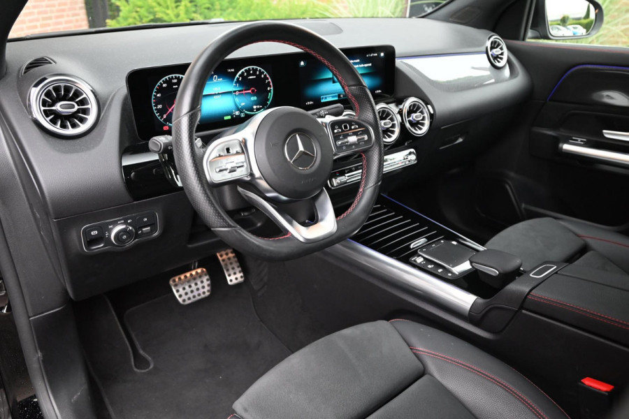 Mercedes-Benz GLA 250 e Business Solution AMG Limited 1e Eig 218 PK Widescreen Sfeerverlichting Camera 19''