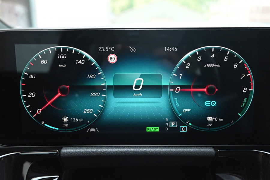 Mercedes-Benz GLA 250 e Business Solution AMG Limited 1e Eig 218 PK Widescreen Sfeerverlichting Camera 19''