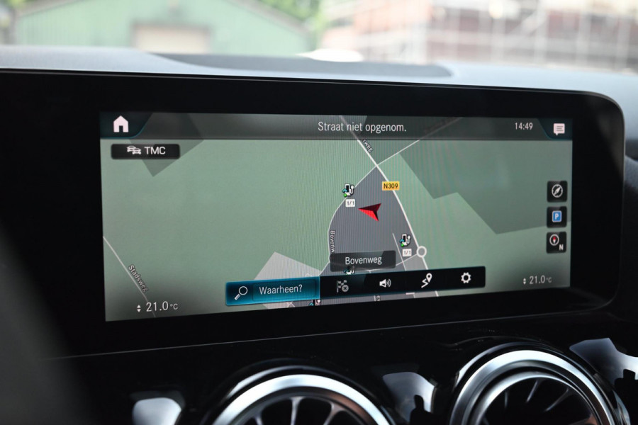 Mercedes-Benz GLA 250 e Business Solution AMG Limited 1e Eig 218 PK Widescreen Sfeerverlichting Camera 19''