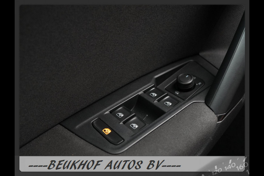 Volkswagen Tiguan 1.5 TSI Face Lift Trekhaak Carplay Navi