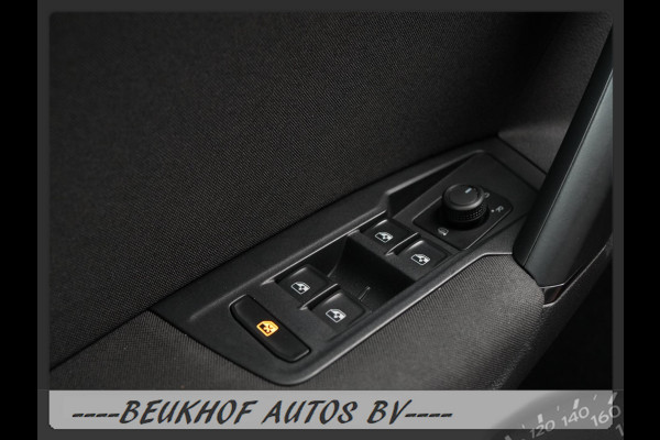 Volkswagen Tiguan 1.5 TSI Face Lift Trekhaak Carplay Navi