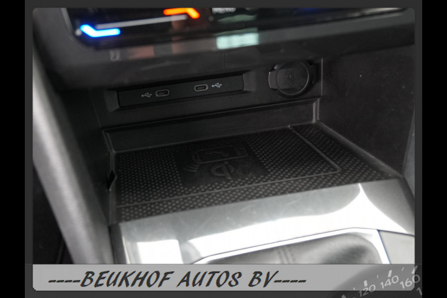Volkswagen Tiguan 1.5 TSI Face Lift Trekhaak Carplay Navi