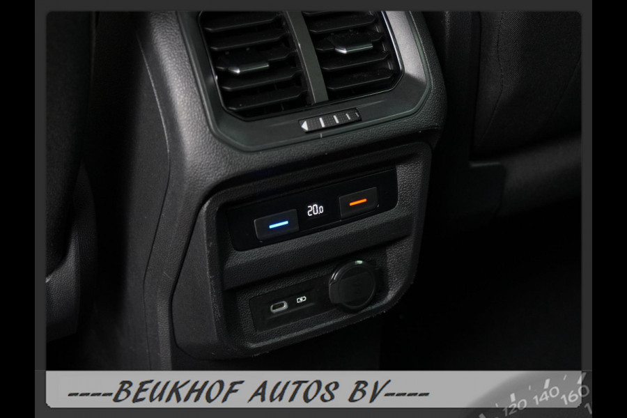 Volkswagen Tiguan 1.5 TSI Face Lift Trekhaak Carplay Navi