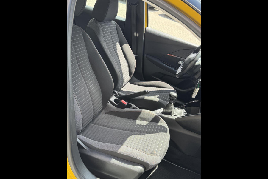 Peugeot 208 1.2 PureTech Active Pack - Apple CarPlay / Navigatie I Airco I LED I PDC I 35.000 KM -Dealer onderhouden