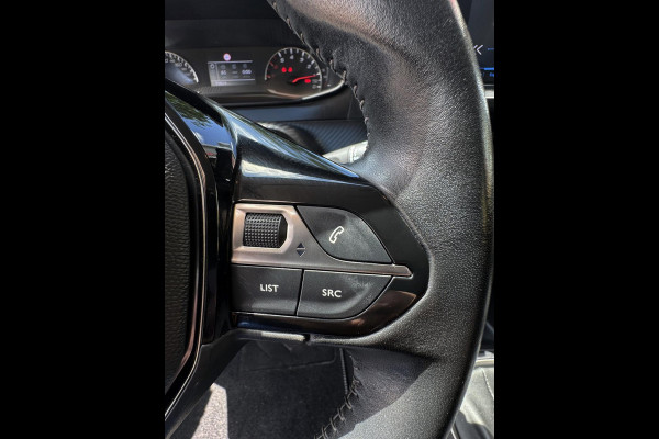 Peugeot 208 1.2 PureTech Active Pack - Apple CarPlay / Navigatie I Airco I LED I PDC I 35.000 KM -Dealer onderhouden