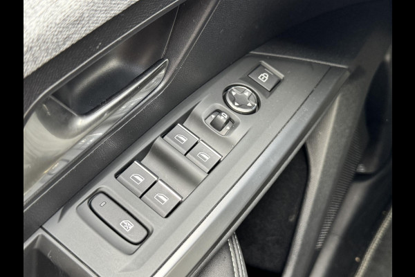 Peugeot 3008 1.2 Hybrid 136 GT | El. achterklep | Prijs is rijklaar