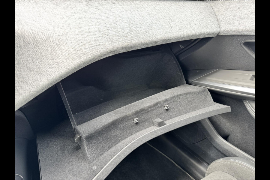 Peugeot 3008 1.2 Hybrid 136 GT | El. achterklep | Prijs is rijklaar