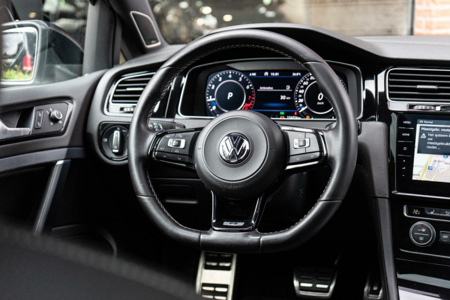 Volkswagen Golf 2.0 TSI 4Motion R Pano / Dyn / DCC
