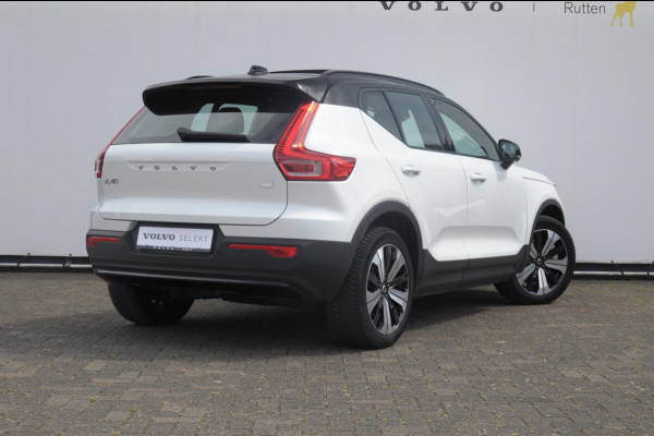 Volvo XC40 232PK Automaat Recharge Ultimate 70 KwH / Trekhaak / Adaptieve cruise control / BLIS / Parkeersensoren met 360 camera / Elektrische stoelen / Apple carplay / elektrische achterklep / Harman kardon audio