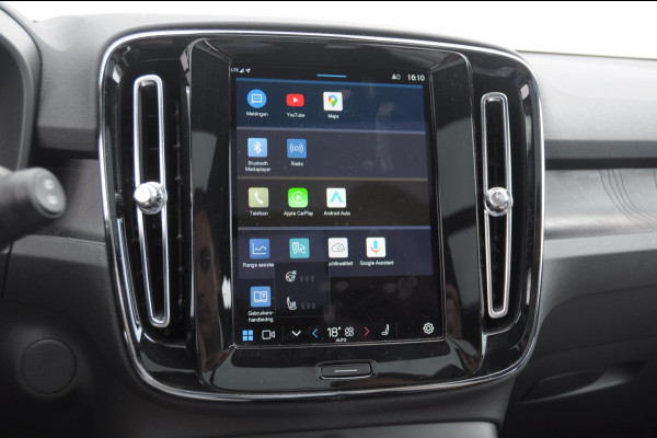 Volvo XC40 232PK Automaat Recharge Ultimate 70 KwH / Trekhaak / Adaptieve cruise control / BLIS / Parkeersensoren met 360 camera / Elektrische stoelen / Apple carplay / elektrische achterklep / Harman kardon audio