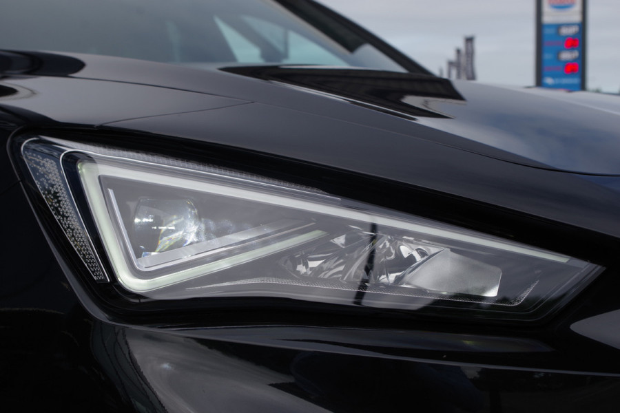 CUPRA Formentor 1.4 e-Hybrid VZ 245 PK Copper Edition PHEV, Carplay, Groot-Navigatie, Adap. Cruise Control