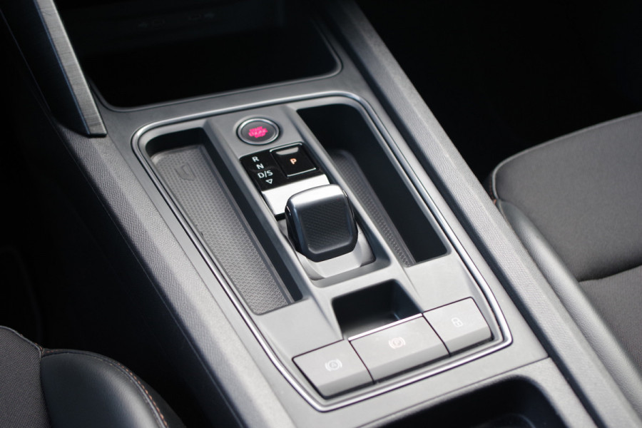 CUPRA Formentor 1.4 e-Hybrid VZ 245 PK Copper Edition PHEV, Carplay, Groot-Navigatie, Adap. Cruise Control