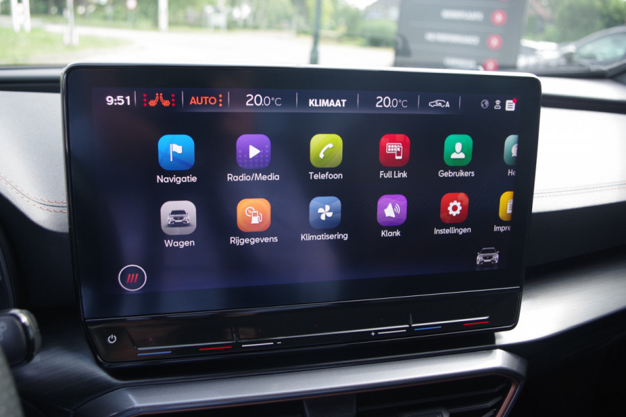 CUPRA Formentor 1.4 e-Hybrid VZ 245 PK Copper Edition PHEV, Carplay, Groot-Navigatie, Adap. Cruise Control