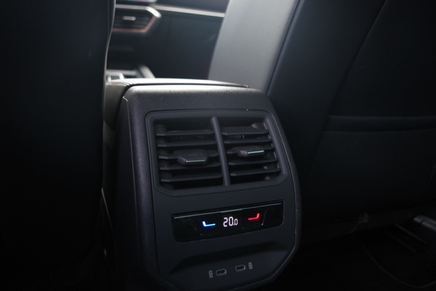 CUPRA Formentor 1.4 e-Hybrid VZ 245 PK Copper Edition PHEV, Carplay, Groot-Navigatie, Adap. Cruise Control