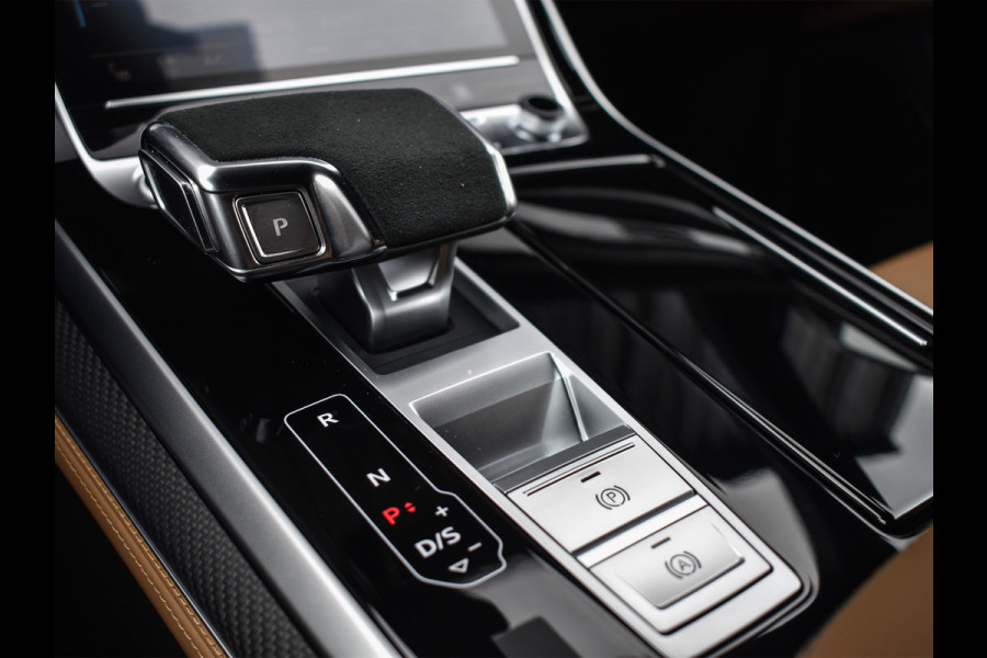 Audi Q8 60 TFSI e QUATTRO PRO LINE S COMPETITION | PANORAMADAK | EXCLUSIVE INTERIOR | BANG&OLUFSEN | HEAD-UP | TREKHAAK | SOFT-CLOSE | M