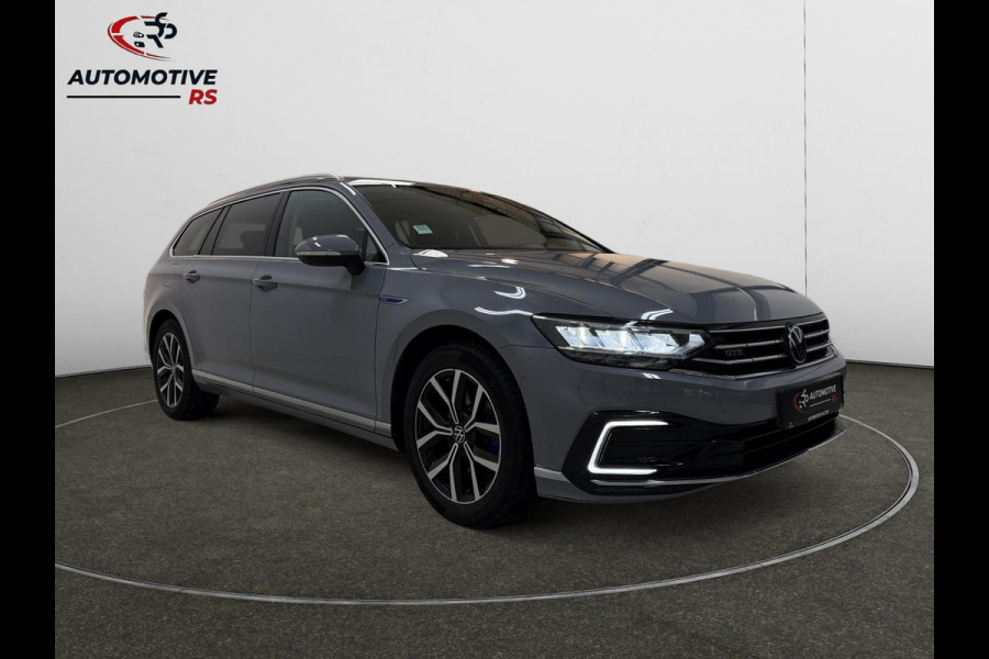 Volkswagen Passat Variant 1.4 TSI Hybride 218PK DSG|Pano|Nardo Grey Trekhaak|Navi|Virtual Cockpit|Carplay