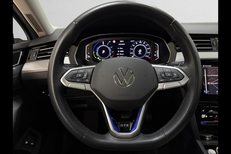 Volkswagen Passat Variant 1.4 TSI Hybride 218PK DSG|Pano|Nardo Grey Trekhaak|Navi|Virtual Cockpit|Carplay