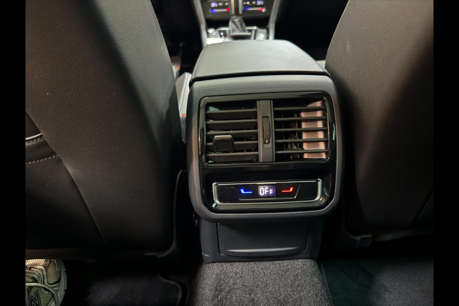 Volkswagen Passat Variant 1.4 TSI Hybride 218PK DSG|Pano|Nardo Grey Trekhaak|Navi|Virtual Cockpit|Carplay
