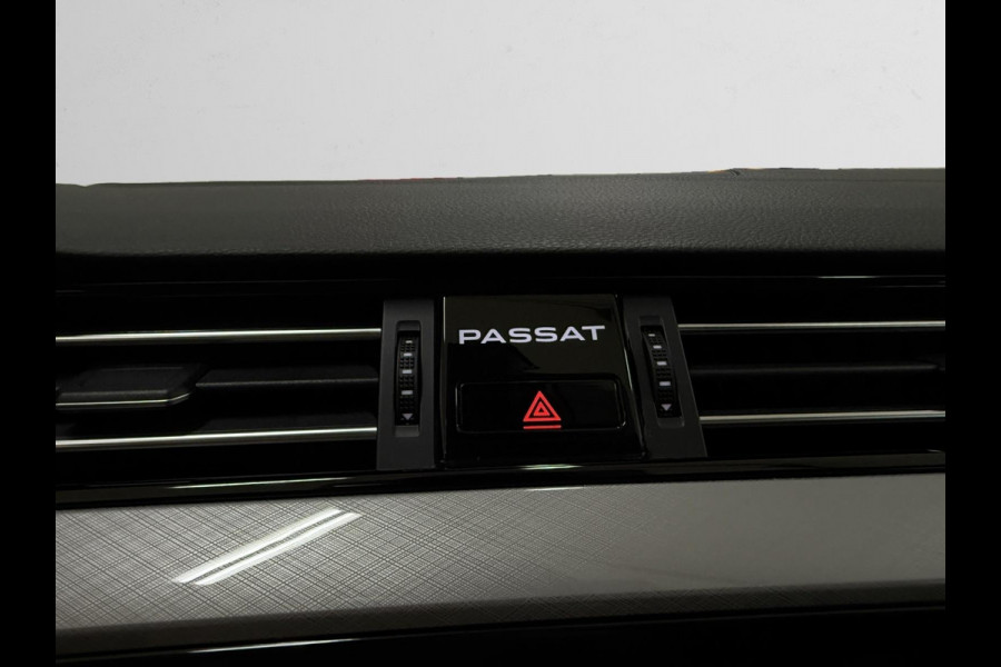 Volkswagen Passat Variant 1.4 TSI Hybride 218PK DSG|Pano|Nardo Grey Trekhaak|Navi|Virtual Cockpit|Carplay